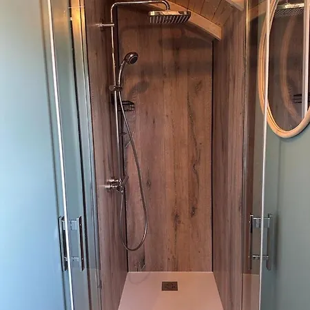 La Roulotte De Lois & Clara Arc-en-Barrois