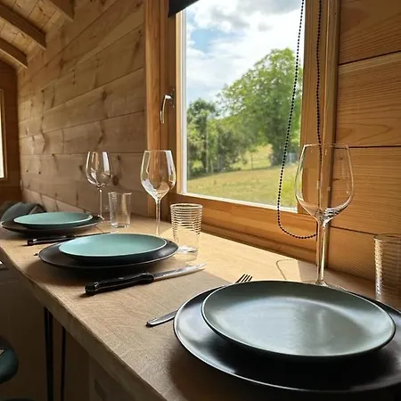 La Roulotte De Lois & Clara *