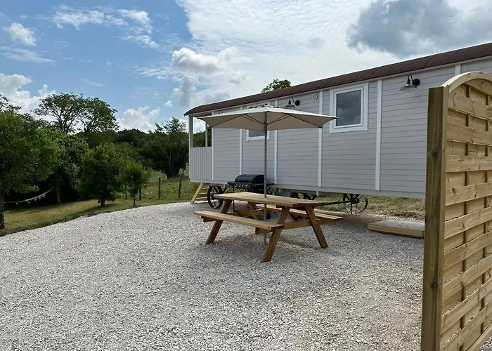 La Roulotte De Lois & Clara * Arc-en-Barrois