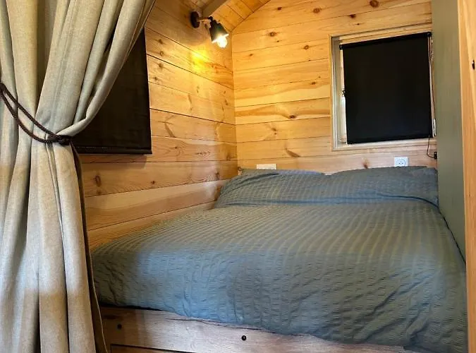 La Roulotte De Lois & Clara Luxe tent *