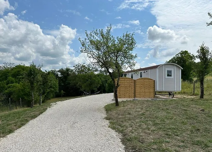 La Roulotte De Lois & Clara خيمة فخمة آخْك أو بارْوا